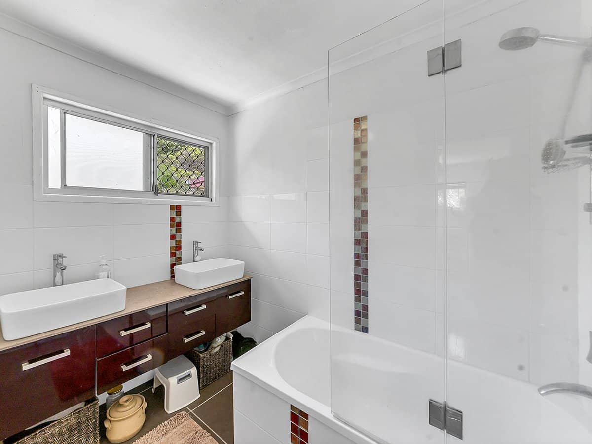 56 Blaxland Crescent, REDBANK PLAINS - Thumbnail 13