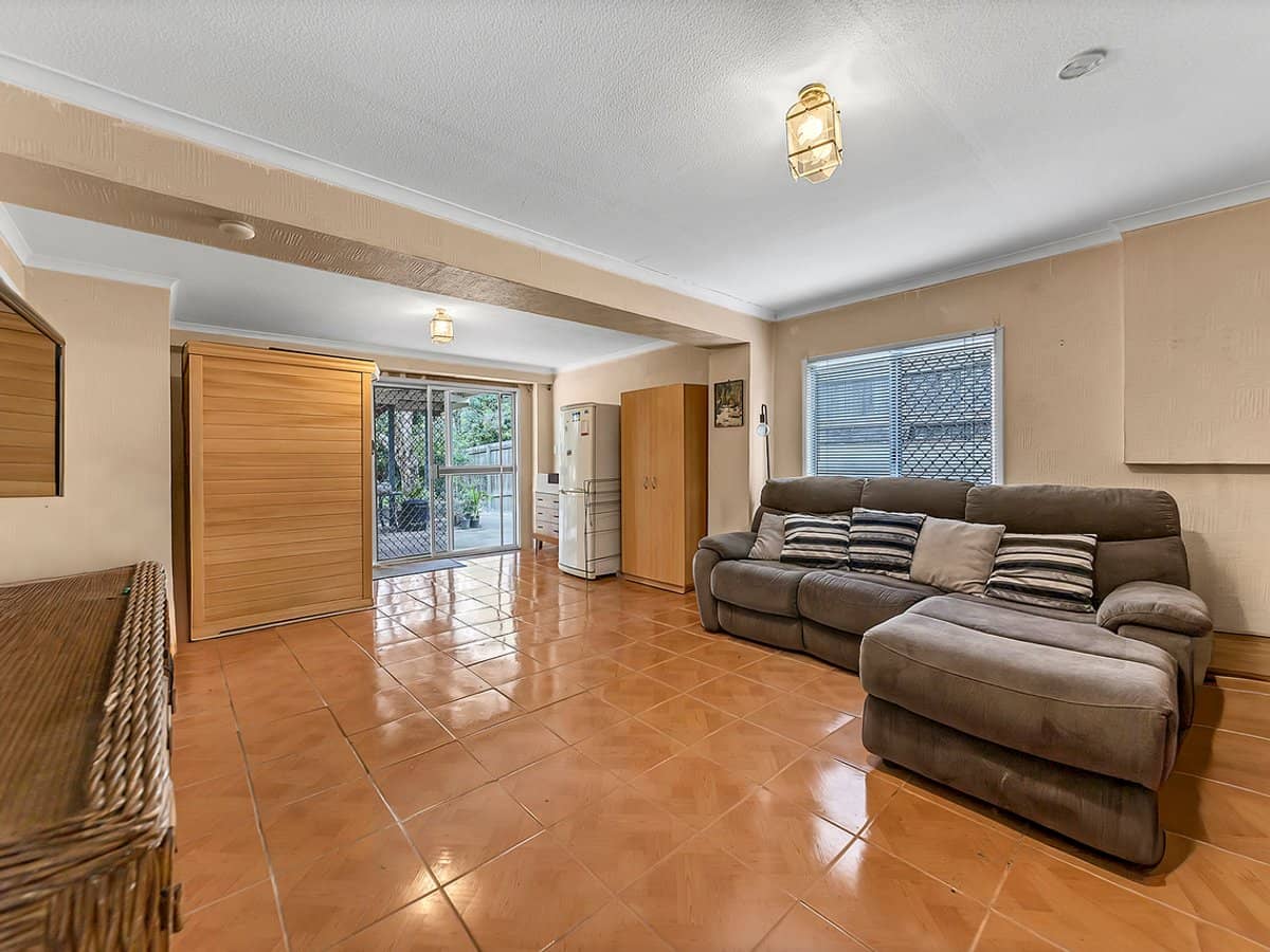 56 Blaxland Crescent, REDBANK PLAINS - Thumbnail 15