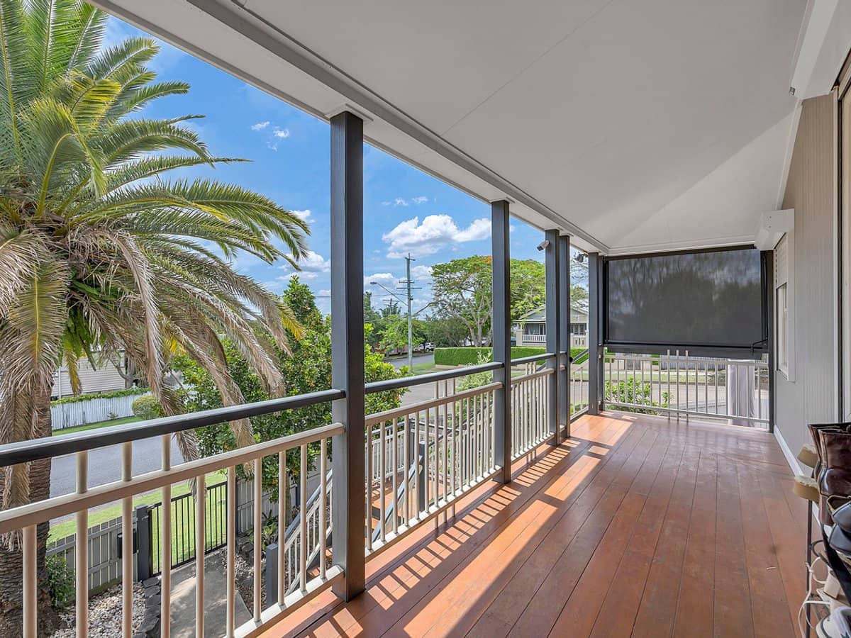 2 Queen Street, NEWTOWN - Thumbnail 3