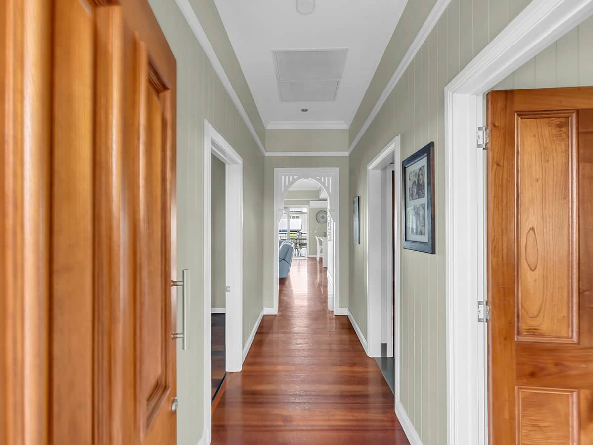 2 Queen Street, NEWTOWN - Thumbnail 4