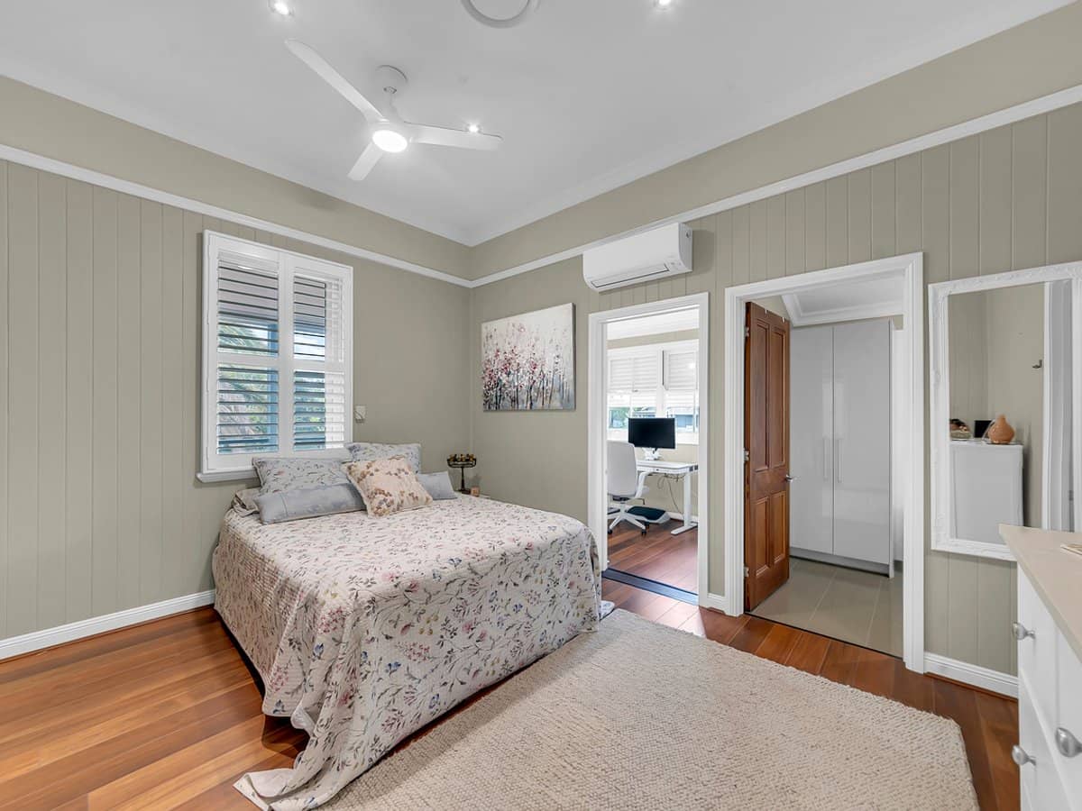 2 Queen Street, NEWTOWN - Thumbnail 9