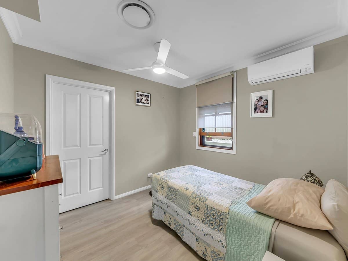 2 Queen Street, NEWTOWN - Thumbnail 21