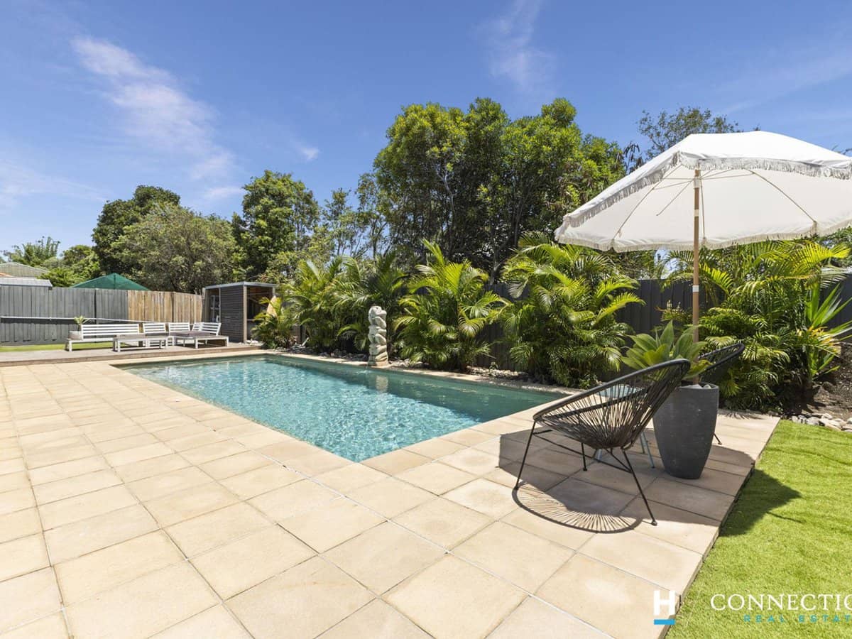 9 Bronze Court, GRIFFIN - Thumbnail 1