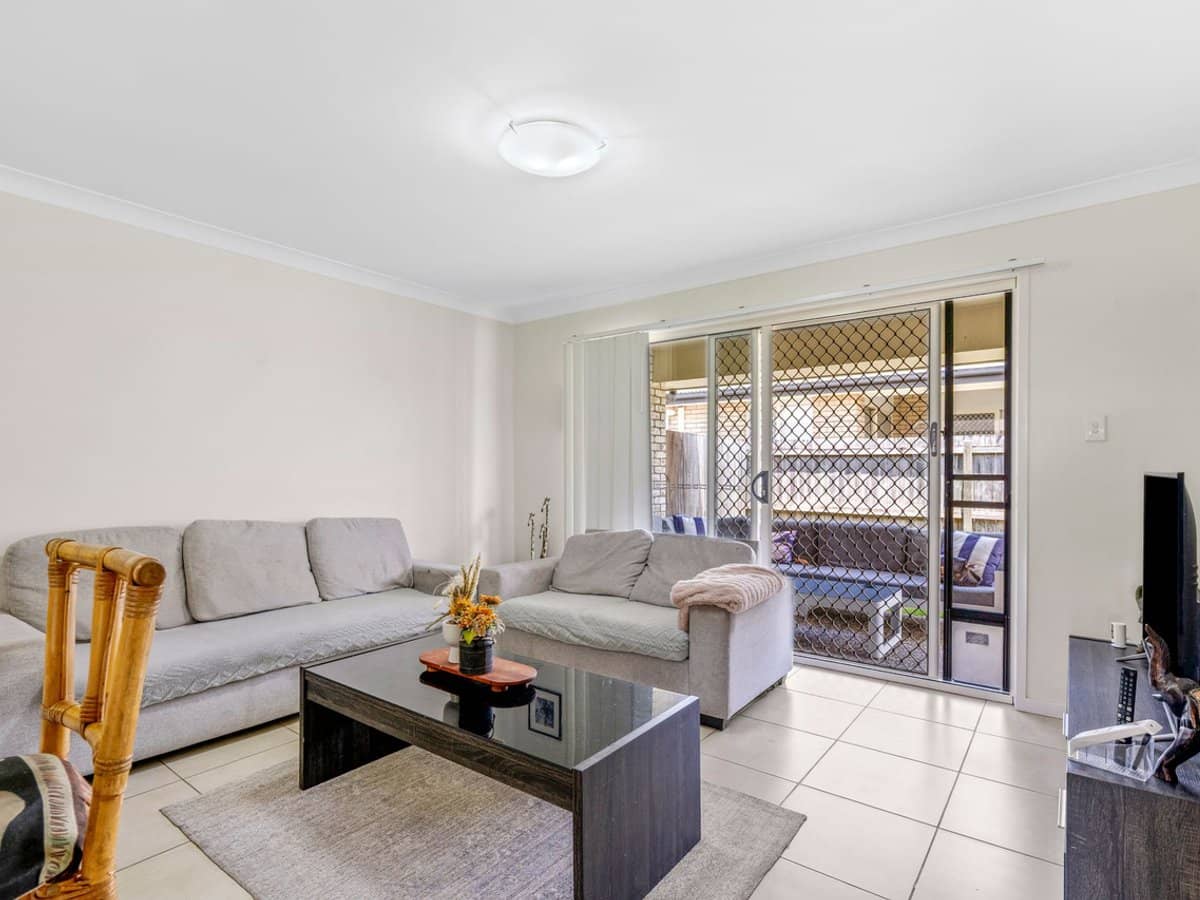 21 Baxter Crescent, CABOOLTURE - Thumbnail 4