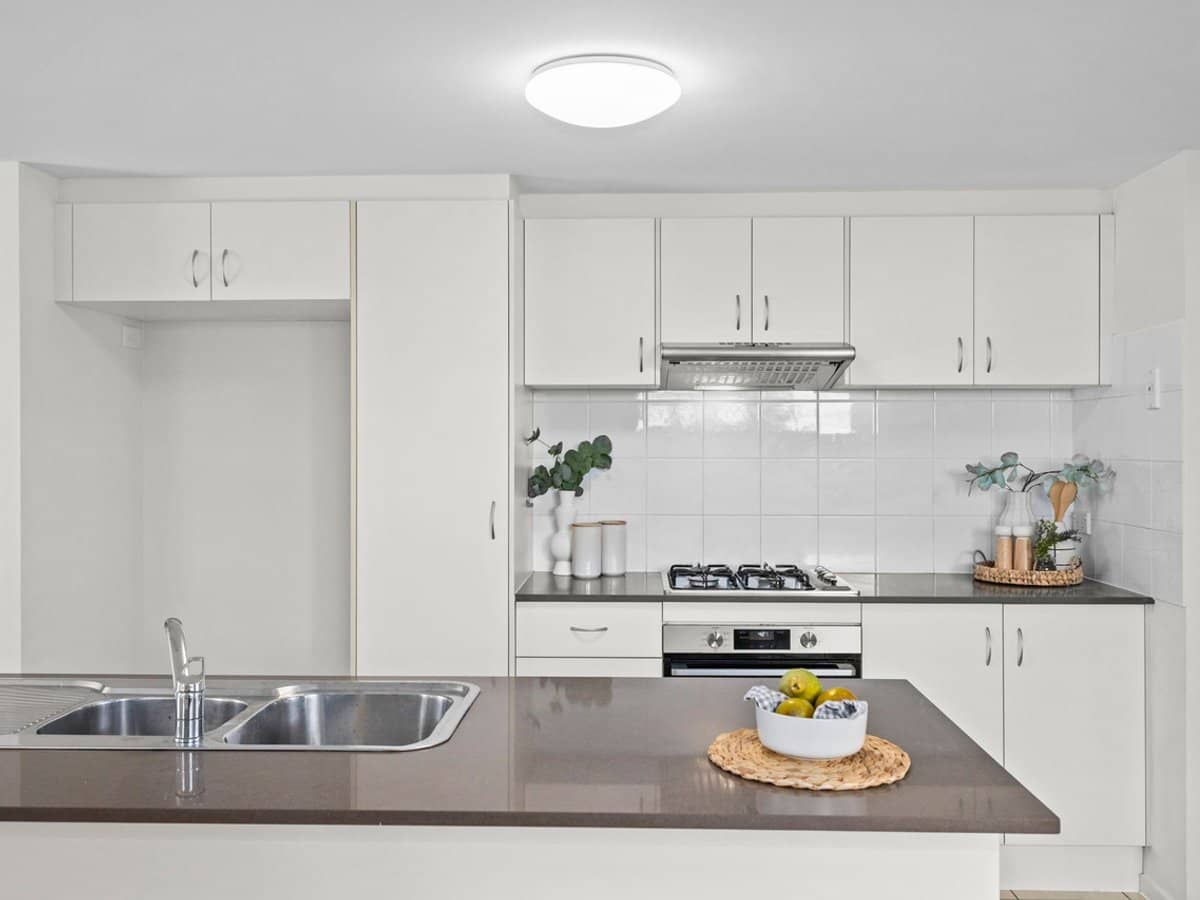 1 Linear Drive, MANGO HILL - Thumbnail 4