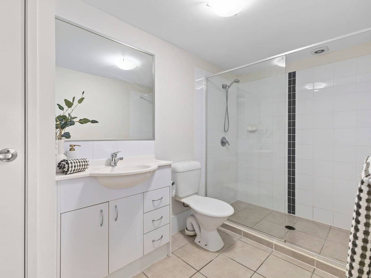 1 Linear Drive, MANGO HILL - Thumbnail 13