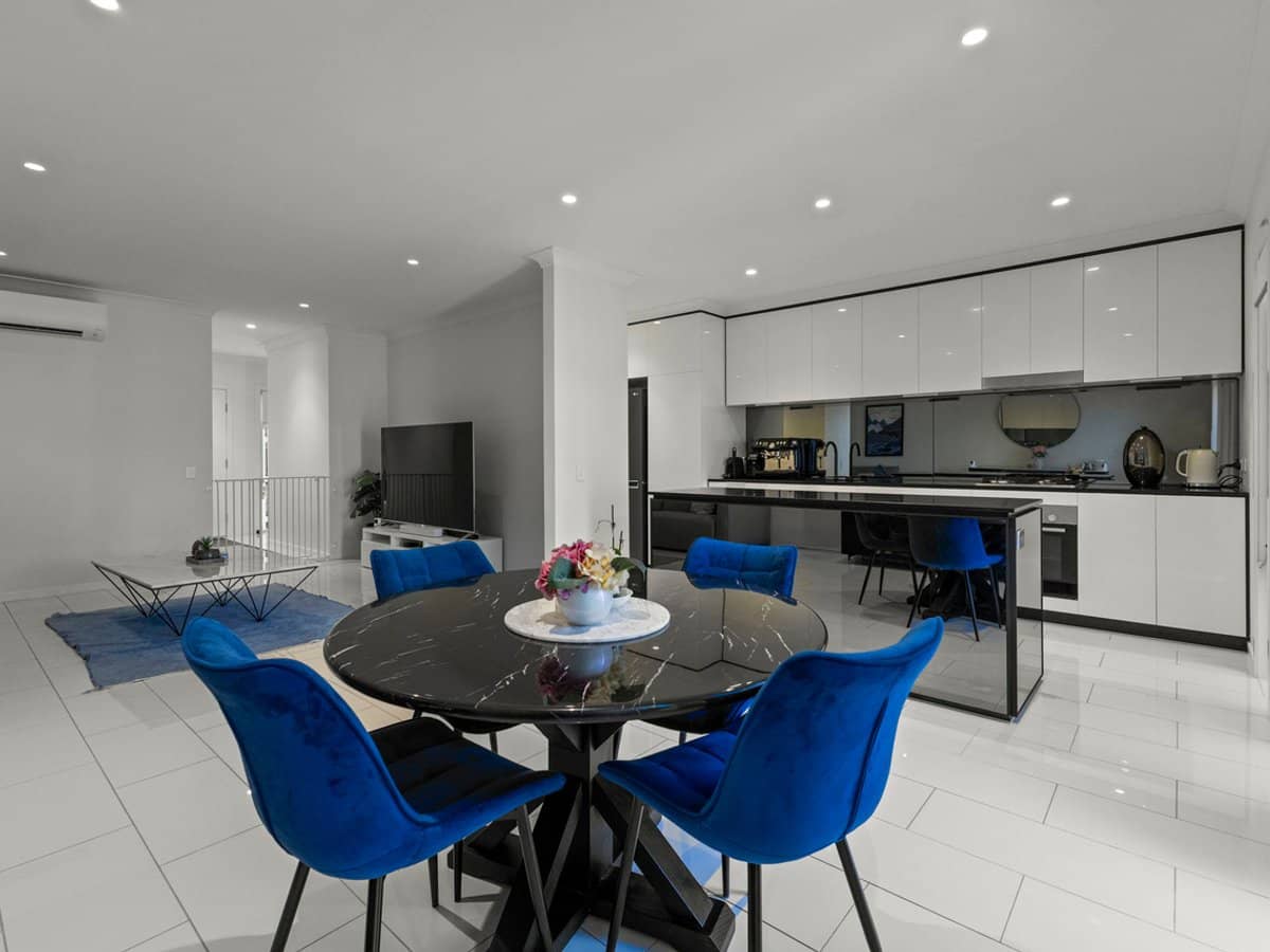 120 Bunya Road, EVERTON HILLS - Thumbnail 3