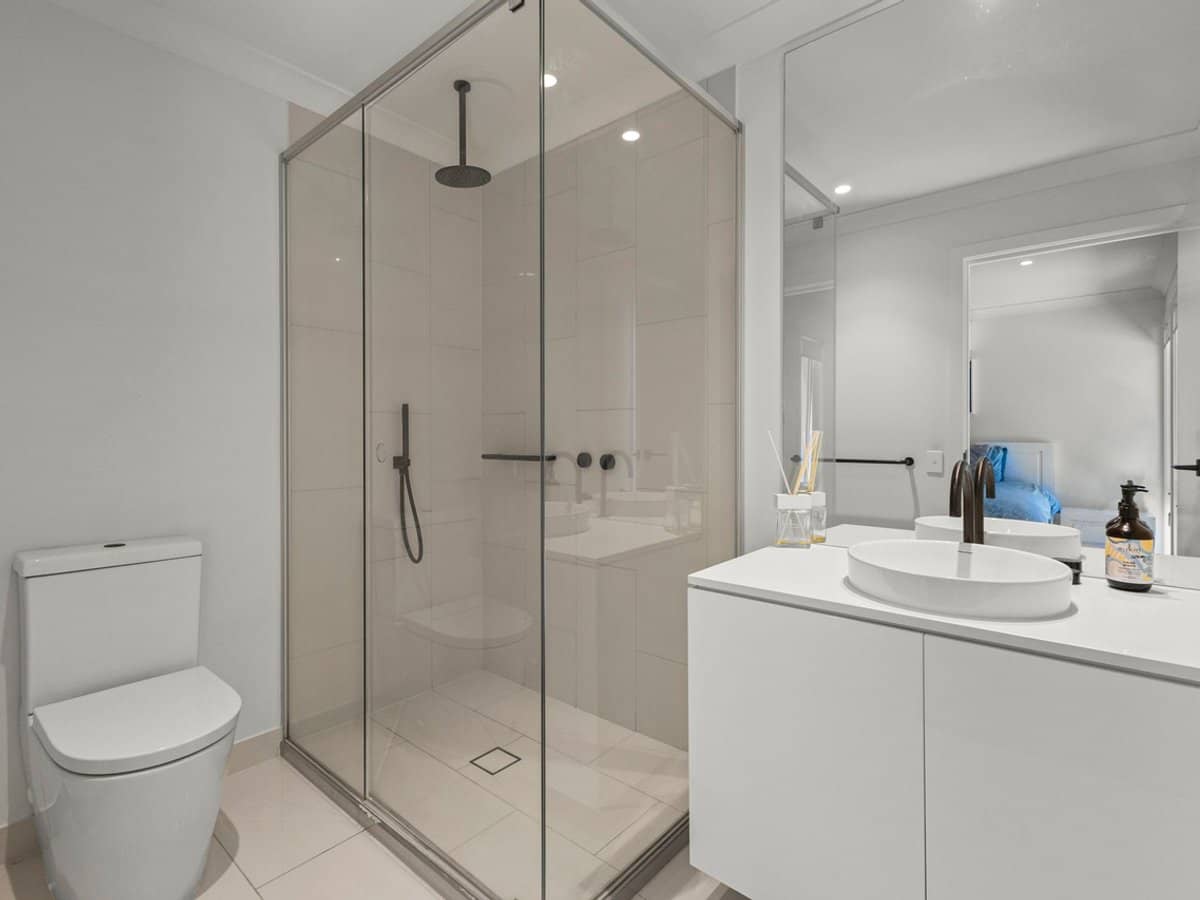 120 Bunya Road, EVERTON HILLS - Thumbnail 14