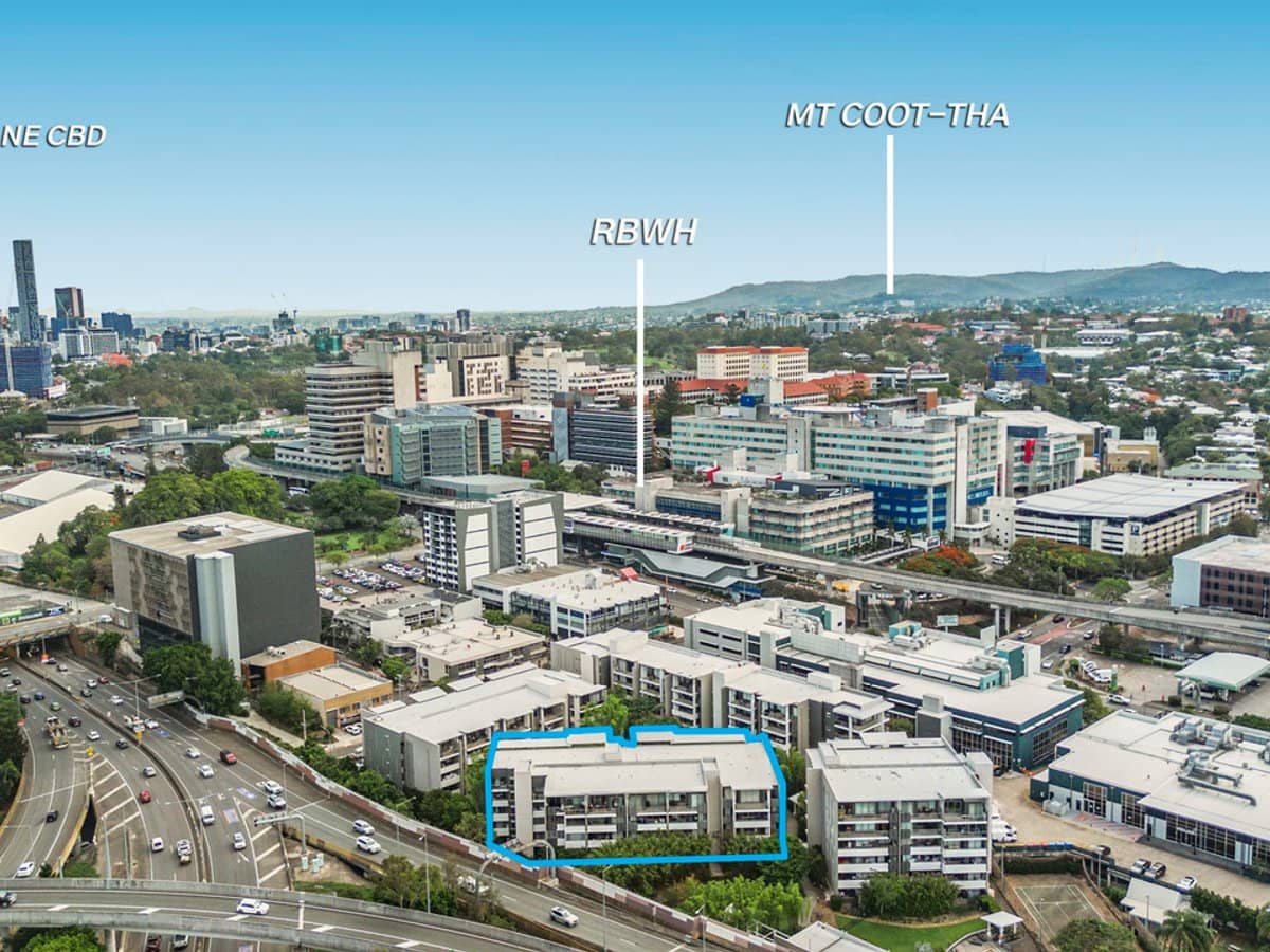 141 Campbell Street, BOWEN HILLS - Thumbnail 1