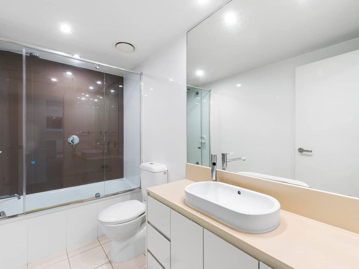 3113 Surfers Paradise Boulevard, SURFERS PARADISE - Thumbnail 14