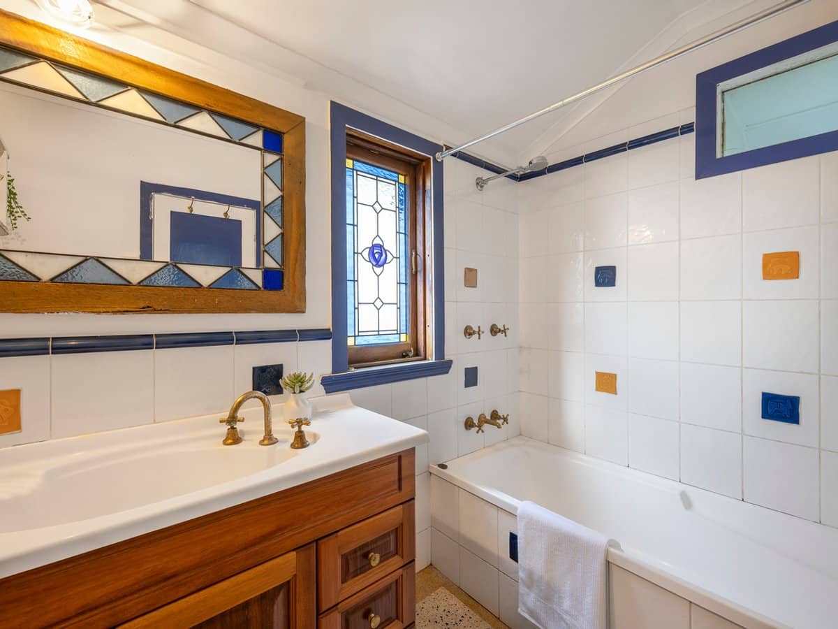 171 Hudson Road, WOOLOOWIN - Thumbnail 13