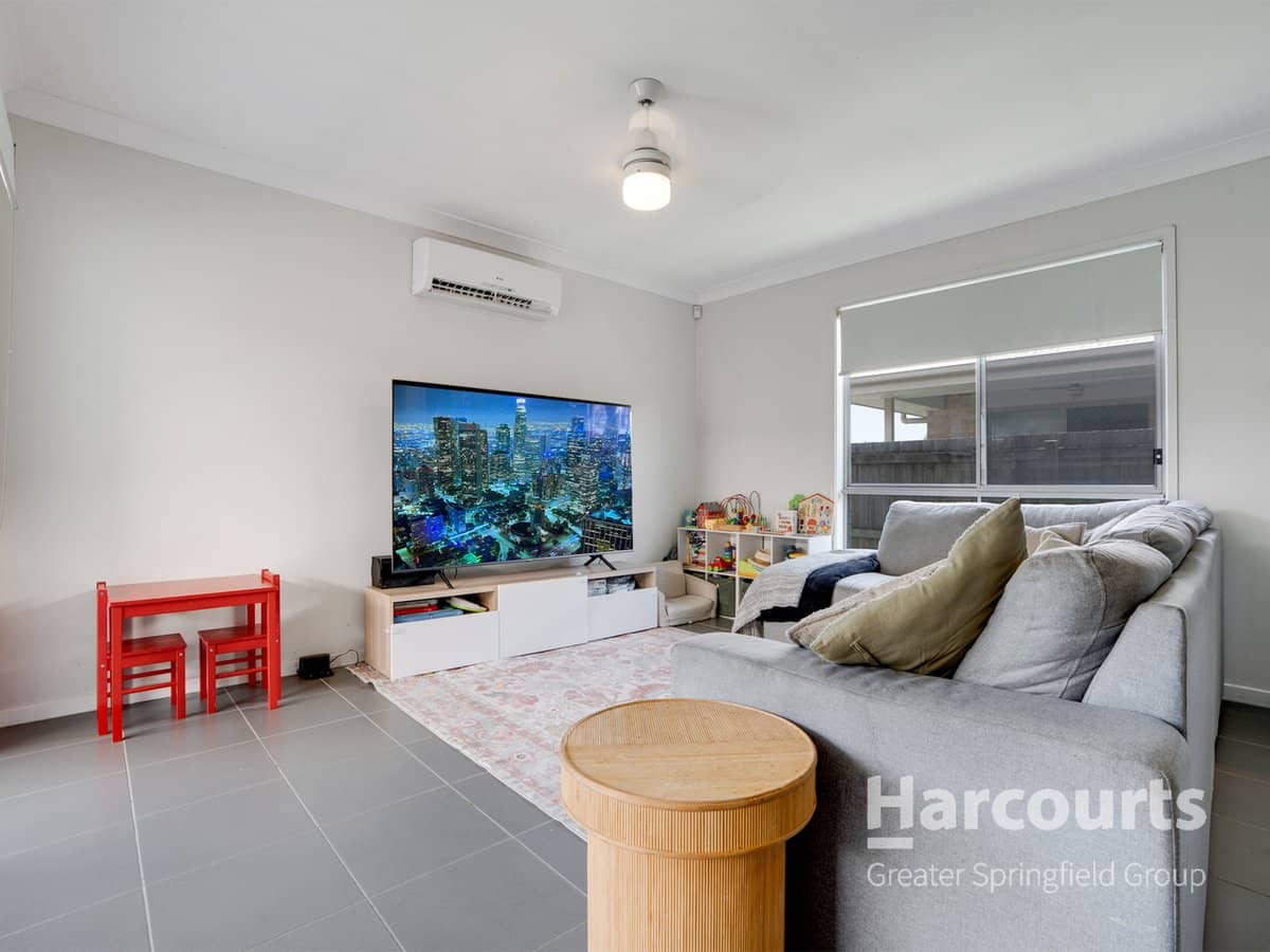 21 Archer Crescent, REDBANK PLAINS - Thumbnail 4