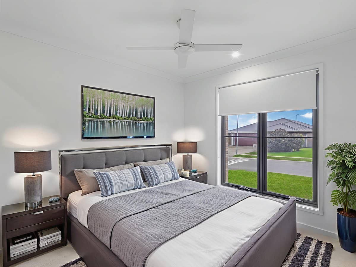 24 Pierro Place, LOGAN RESERVE - Thumbnail 8