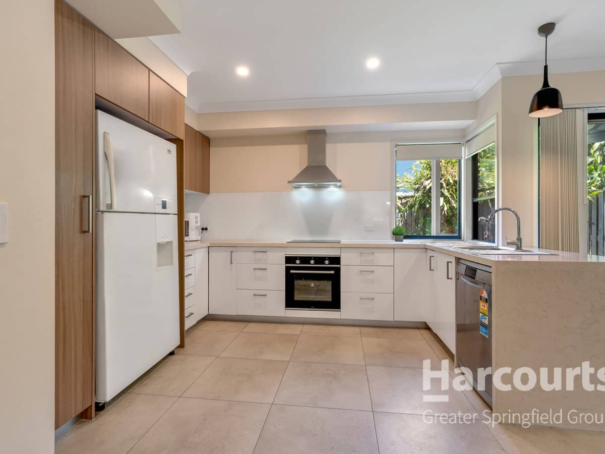 85 Thornton Street, RACEVIEW - Thumbnail 3