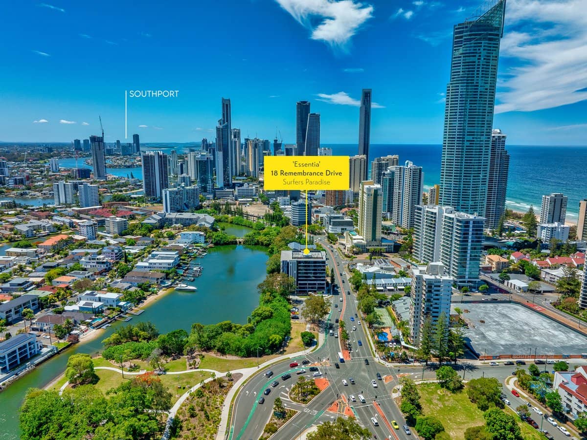 18 Remembrance Drive, SURFERS PARADISE - Thumbnail 31