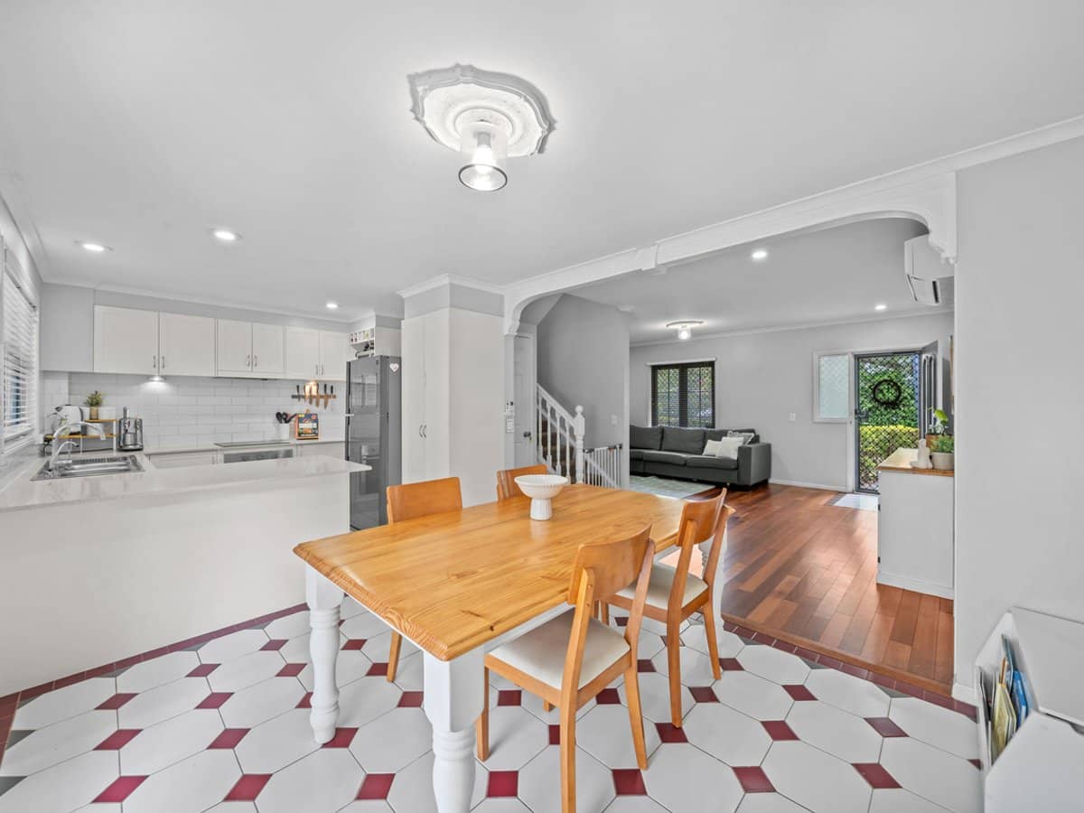 4/61 Paddington Drive, CARRARA - Thumbnail 6