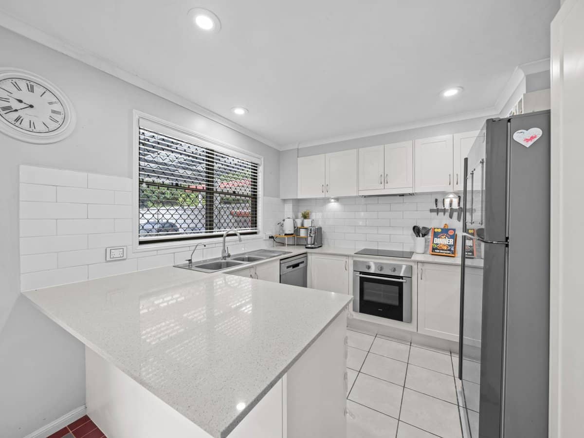 4/61 Paddington Drive, CARRARA - Thumbnail 8