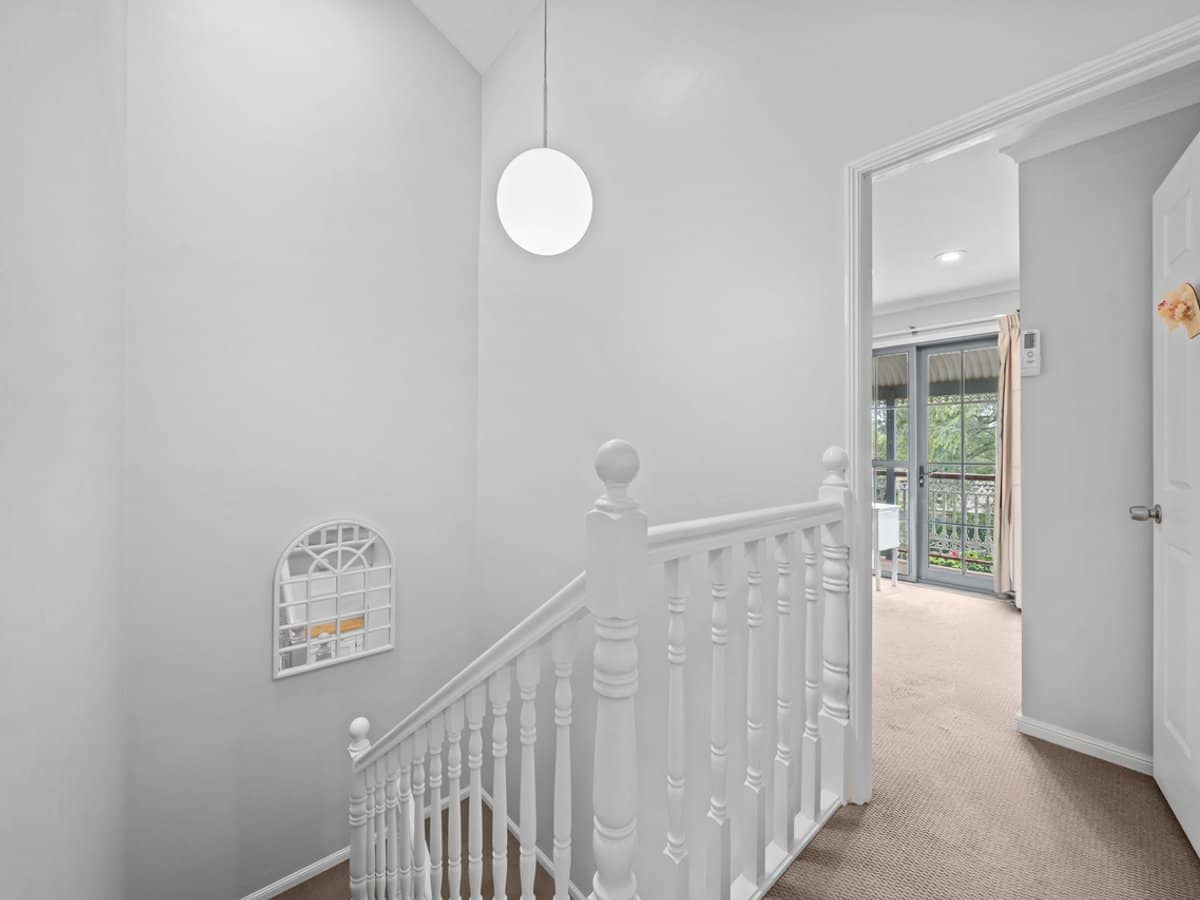 4/61 Paddington Drive, CARRARA - Thumbnail 9