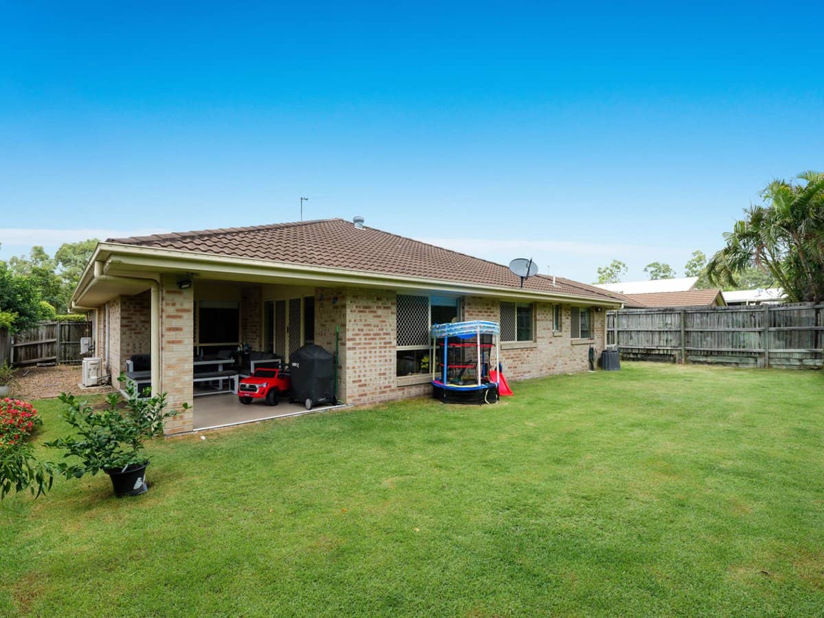 13 Bidmead Circuit, PIMPAMA - Thumbnail 13