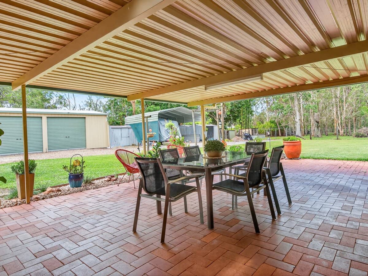 102 Hall Road, ELIMBAH - Thumbnail 16