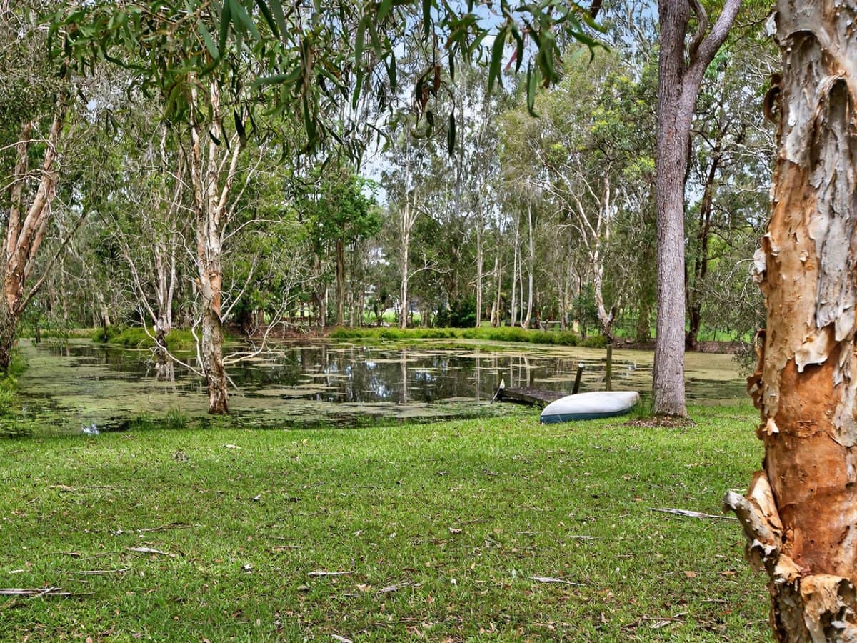 102 Hall Road, ELIMBAH - Thumbnail 20