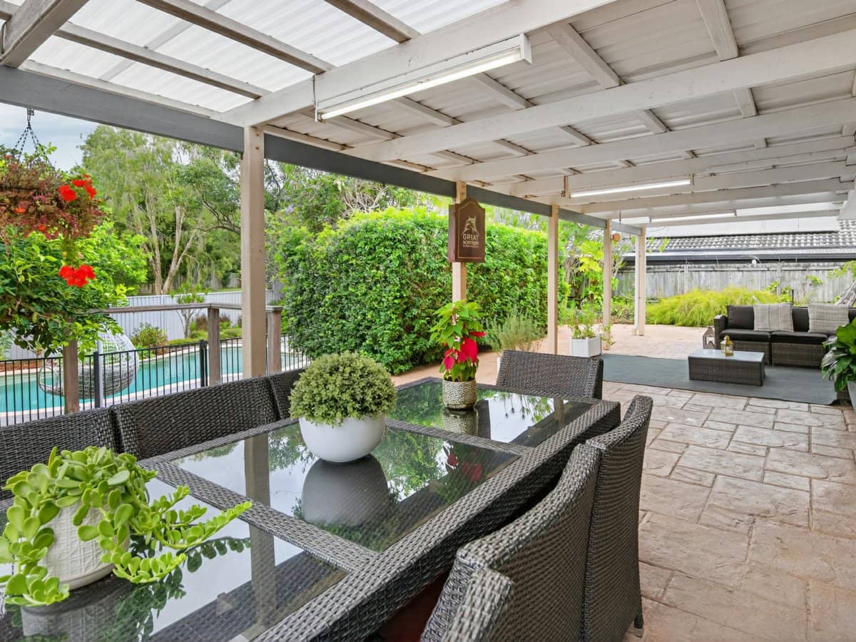 16 Mctaggart Place, CARRARA - Thumbnail 2