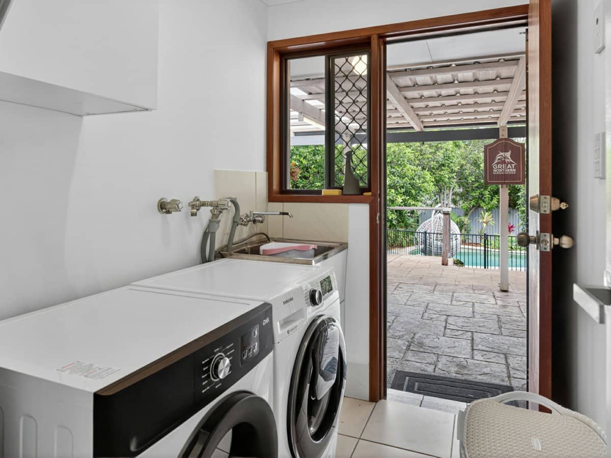 16 Mctaggart Place, CARRARA - Thumbnail 21