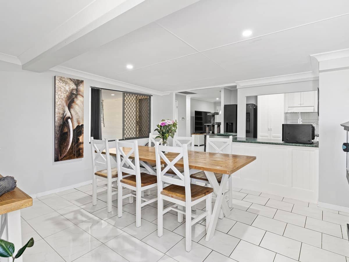 4 Breynia Street, KINGSTON - Thumbnail 1