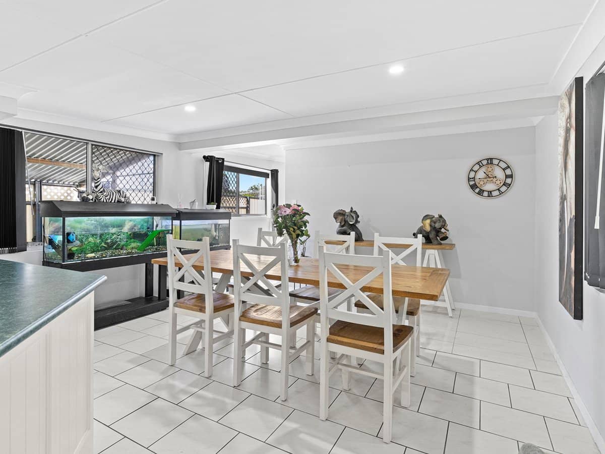 4 Breynia Street, KINGSTON - Thumbnail 2