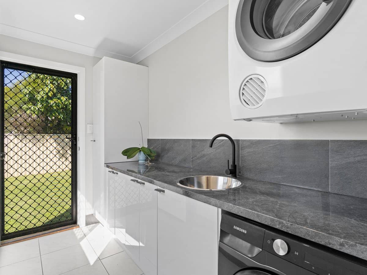 4 Breynia Street, KINGSTON - Thumbnail 11