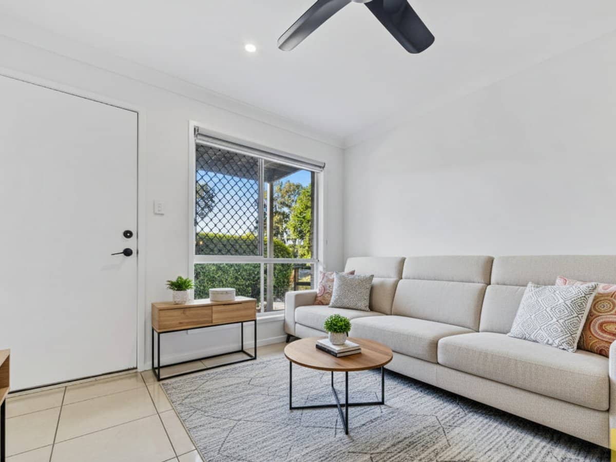 31 Lyrebird Street, LOGANLEA - Thumbnail 3