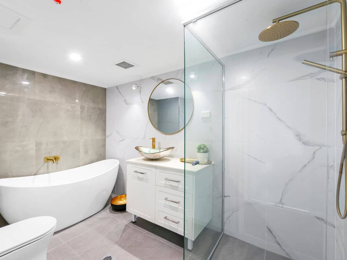 80 The Esplanade, SURFERS PARADISE - Thumbnail 17