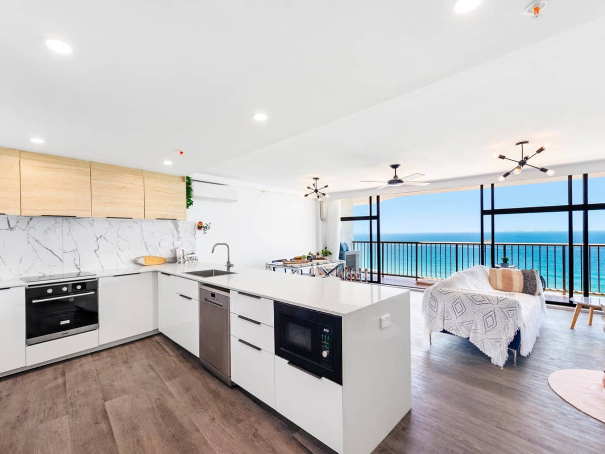 80 The Esplanade, SURFERS PARADISE - Thumbnail 9