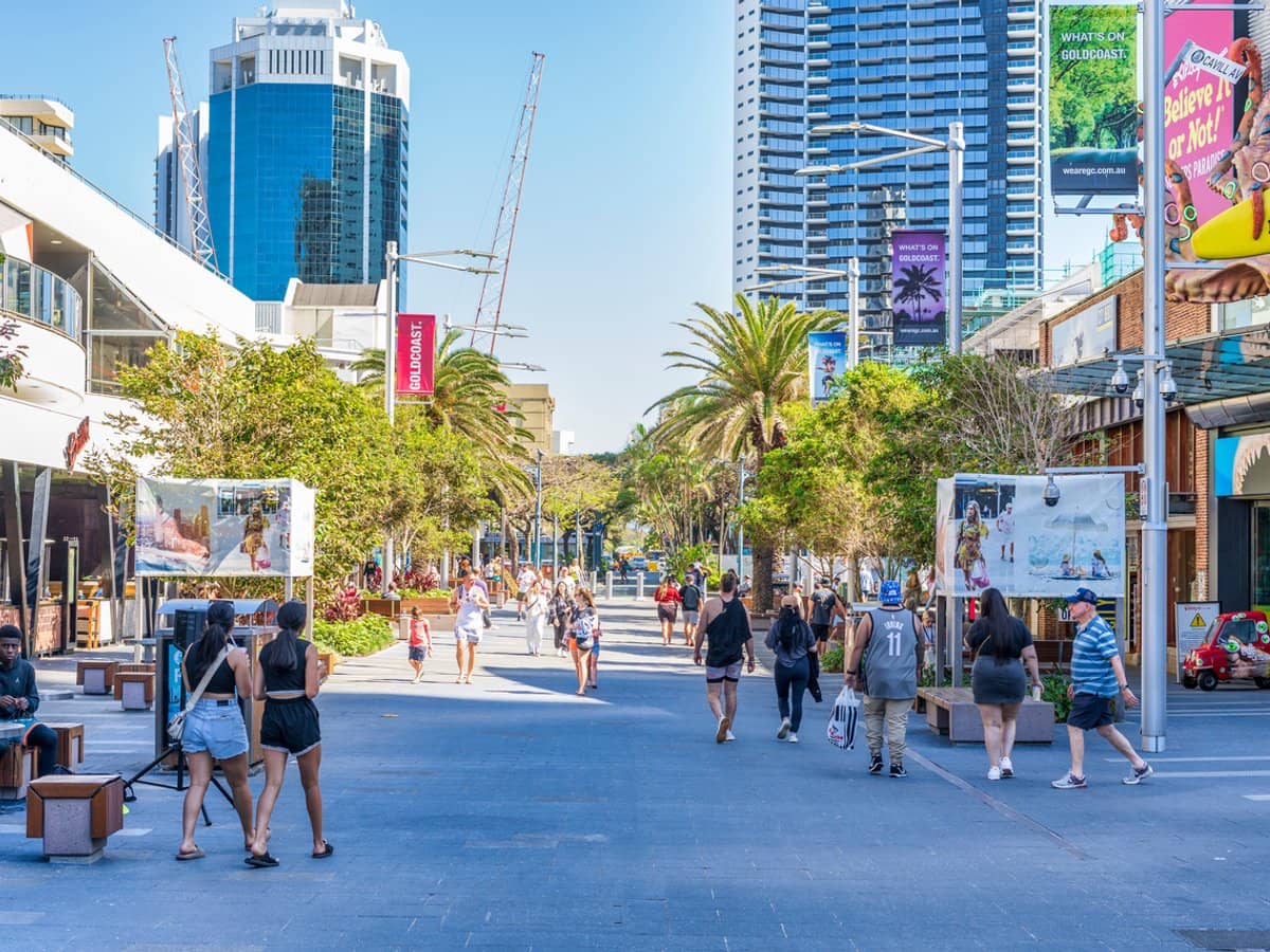 80 The Esplanade, SURFERS PARADISE - Thumbnail 33