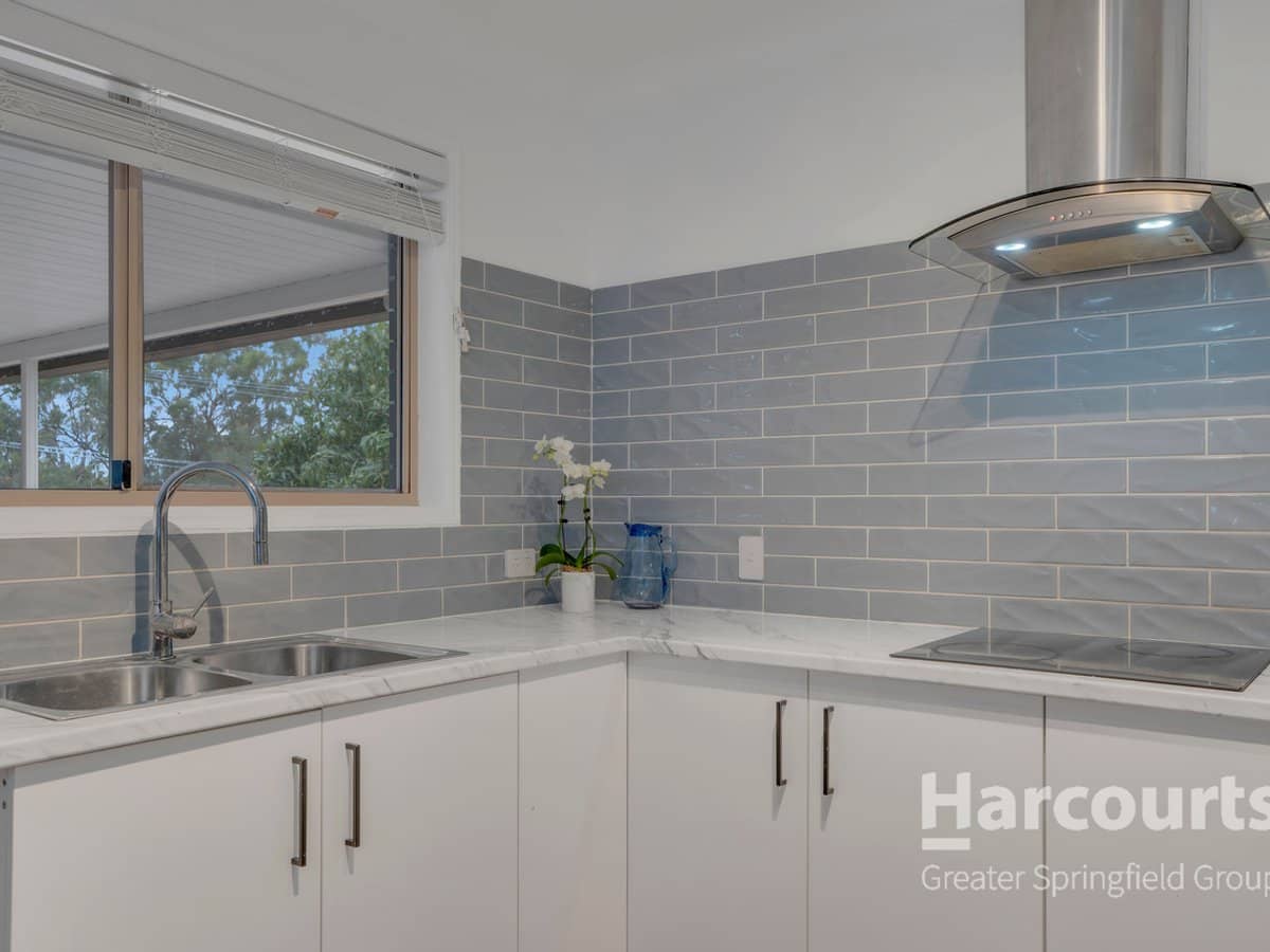 6 Vincent Court, REDBANK PLAINS - Thumbnail 4