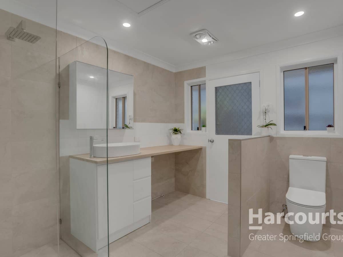 6 Vincent Court, REDBANK PLAINS - Thumbnail 6