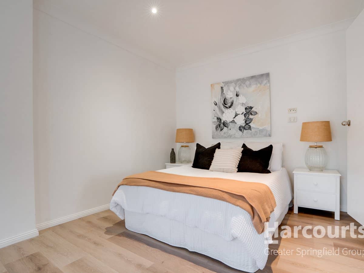 6 Vincent Court, REDBANK PLAINS - Thumbnail 7