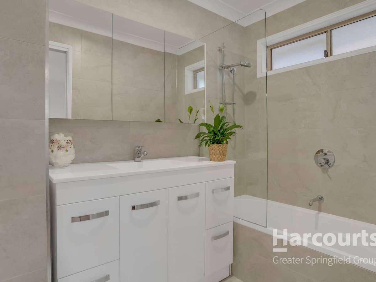 6 Vincent Court, REDBANK PLAINS - Thumbnail 11