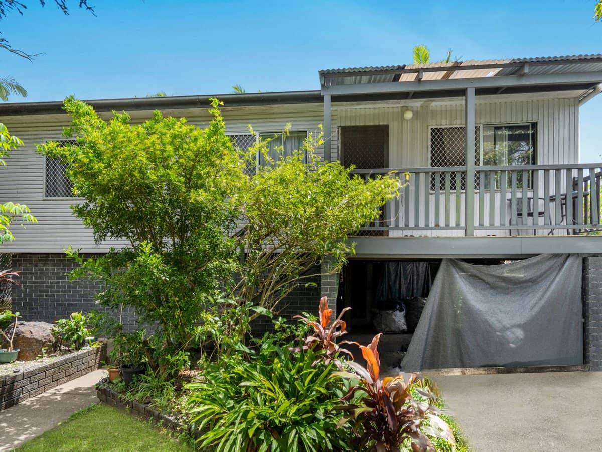 17 Heather Street, LOGAN CENTRAL - Thumbnail 2