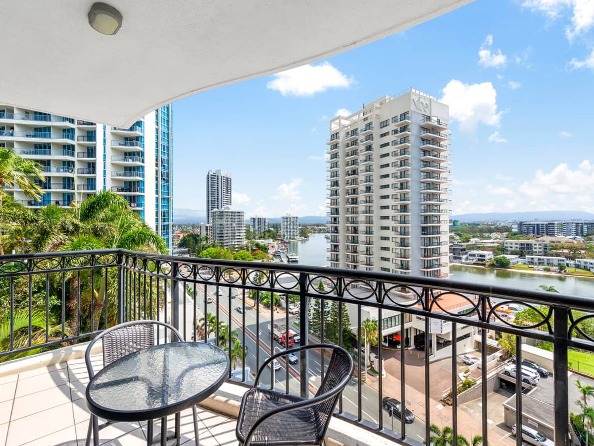 23 Ferny Avenue, SURFERS PARADISE - Thumbnail 1