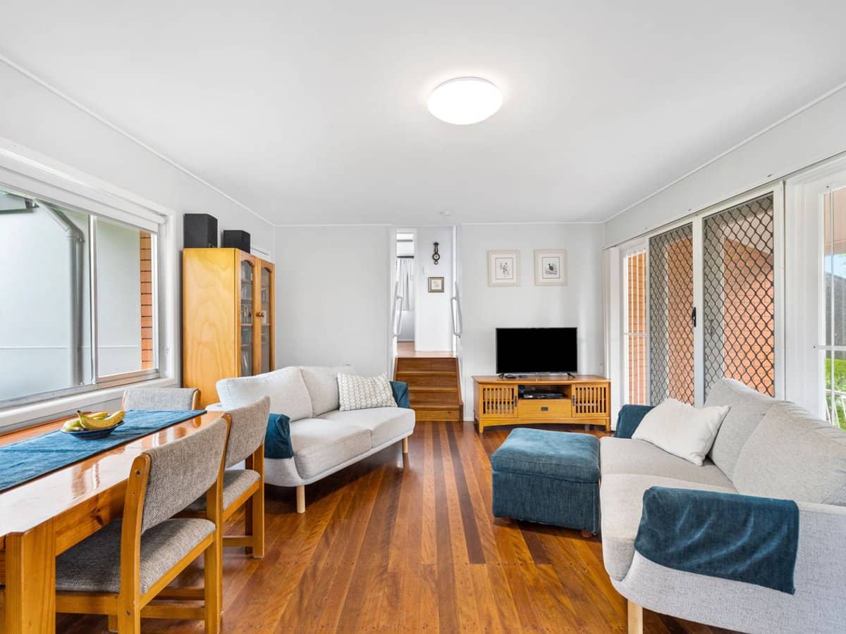 4 Stuart Street, WOODRIDGE - Thumbnail 3