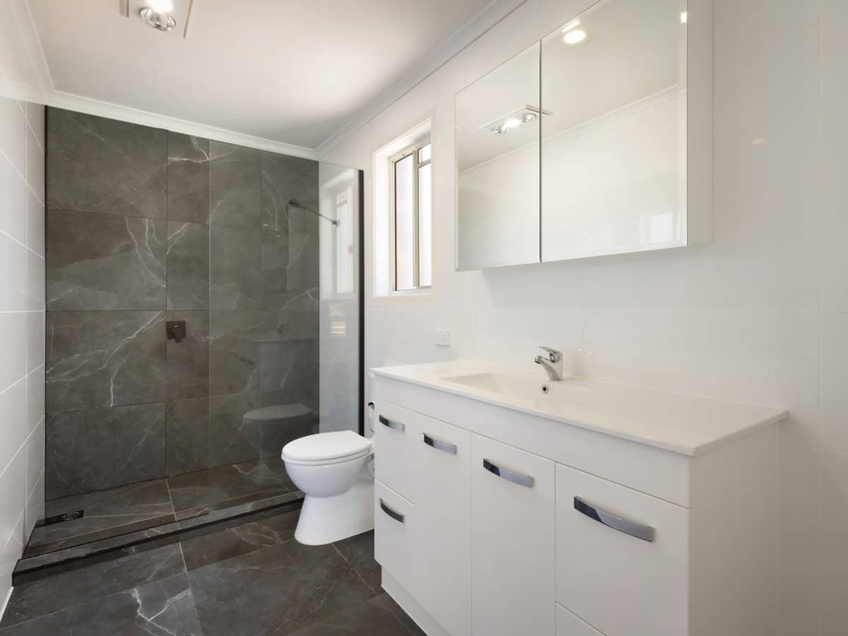 121 Dugandan Street, NERANG - Thumbnail 15