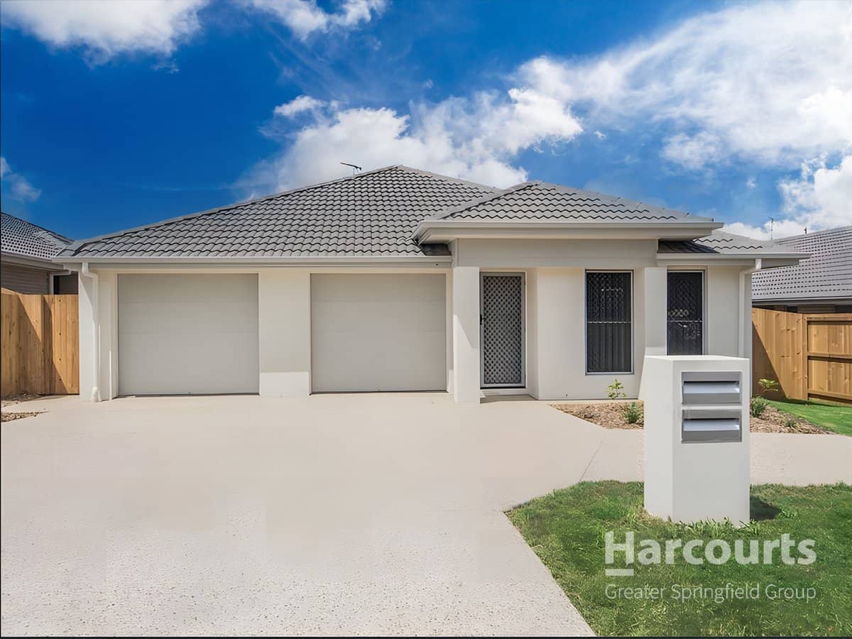 18 Prosperity Way, BRASSALL - Thumbnail 1