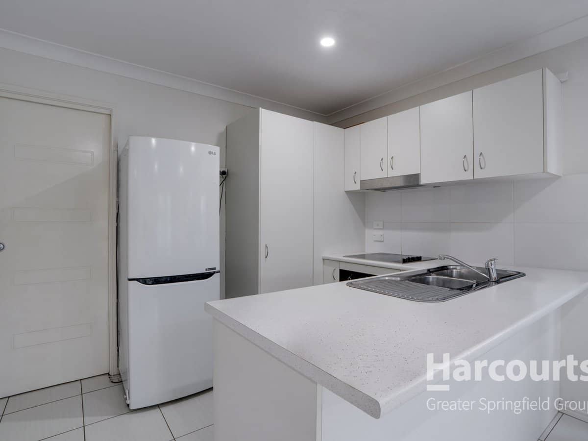 18 Prosperity Way, BRASSALL - Thumbnail 12