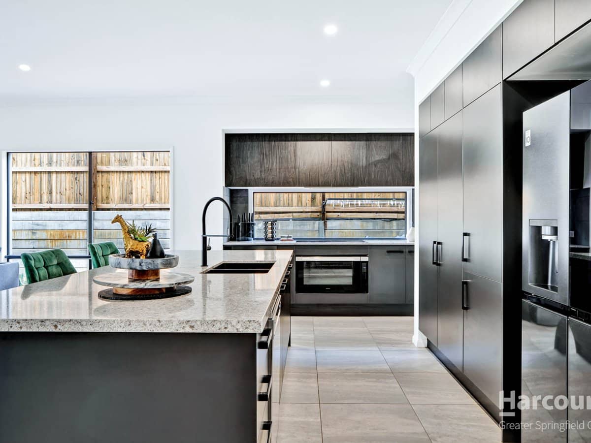 2 Delphinus Vista, SOUTH RIPLEY - Thumbnail 6