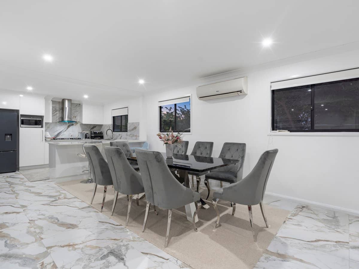 4 Brushbox Street, CRESTMEAD - Thumbnail 3