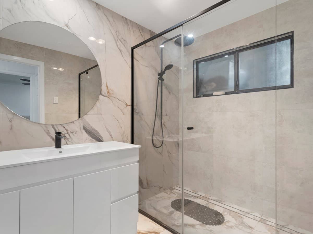 4 Brushbox Street, CRESTMEAD - Thumbnail 10