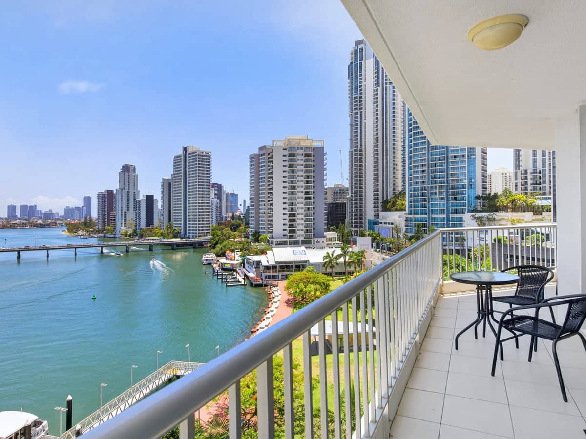 63 Cavill Avenue, SURFERS PARADISE - Thumbnail 2