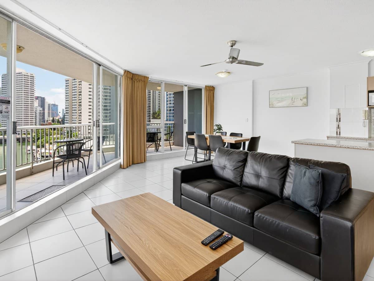 63 Cavill Avenue, SURFERS PARADISE - Thumbnail 16