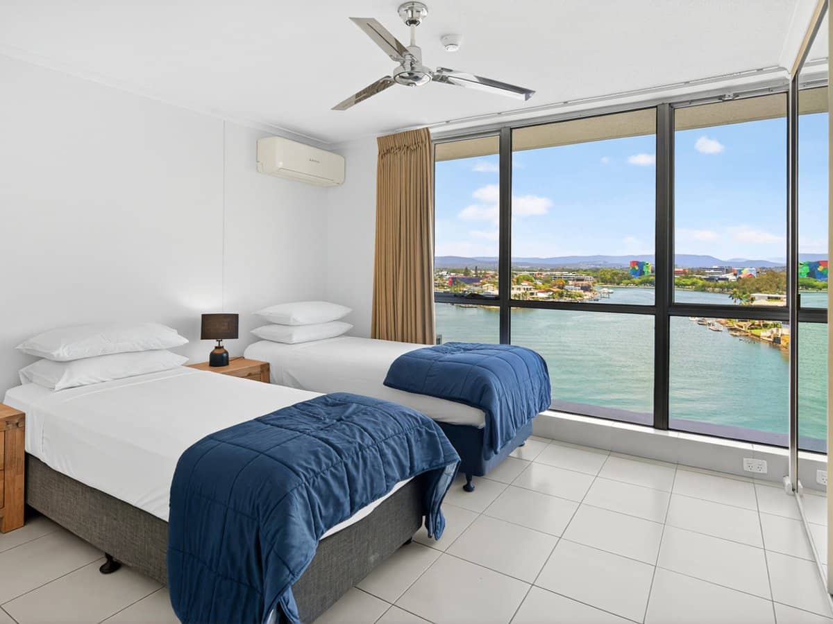 63 Cavill Avenue, SURFERS PARADISE - Thumbnail 20